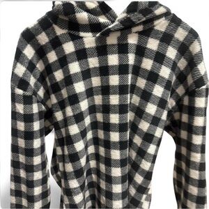 Vera Bradley Women’s Black & White Plaid Hooded Sweater